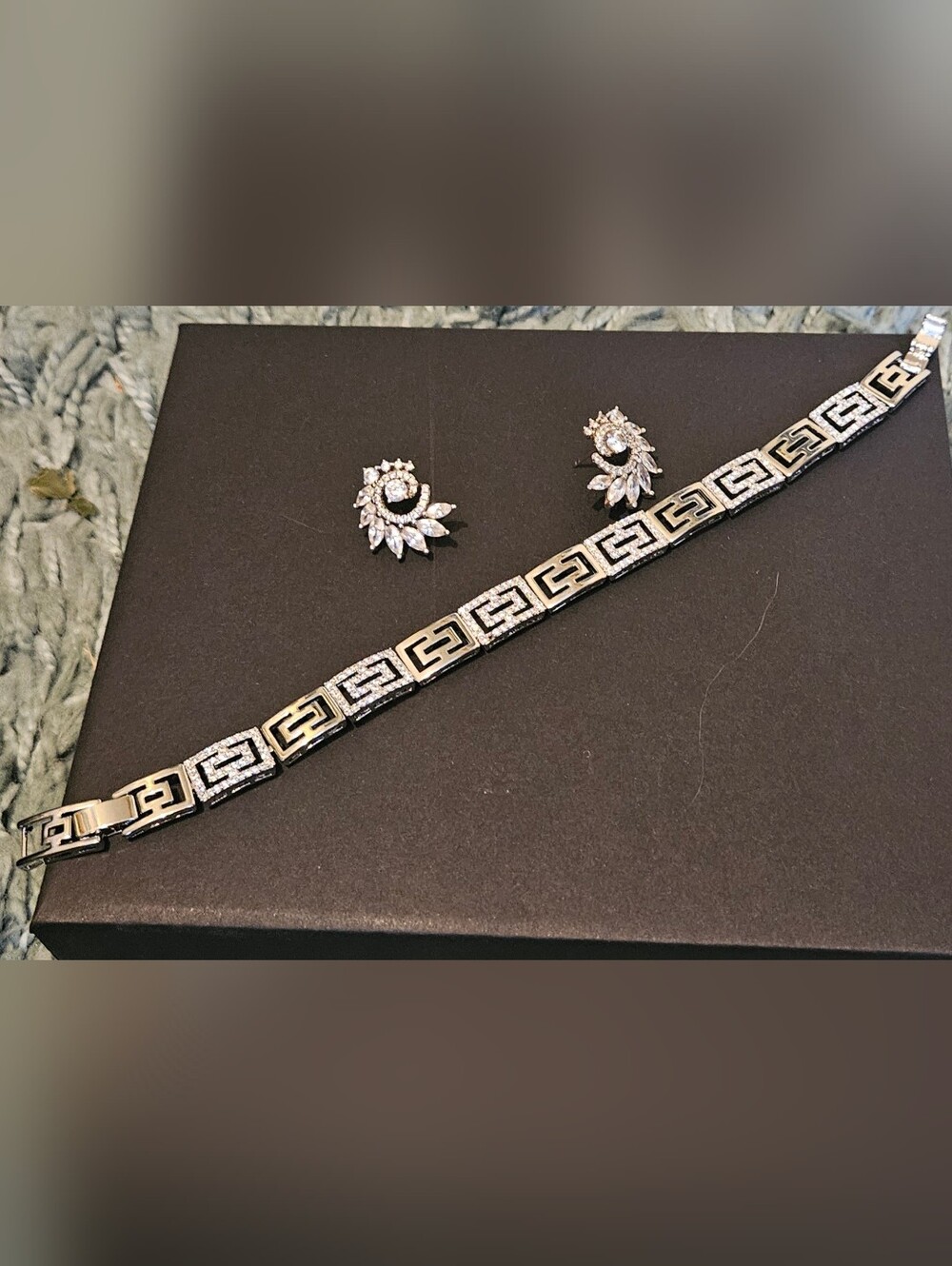 Sterling Silver Greek Key Link Bracelet with Sparkling  Earrings